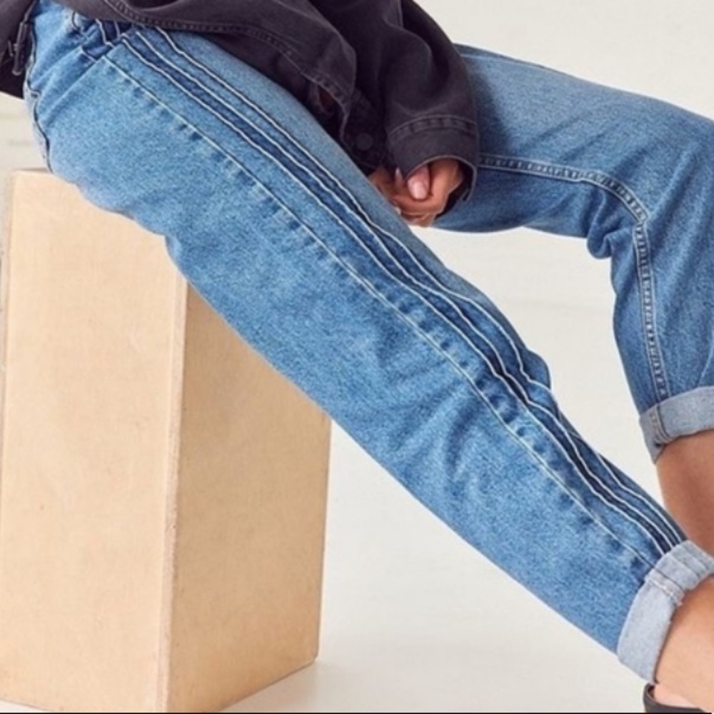 Urban Outfitters BDG High Waisted Mom Jeans